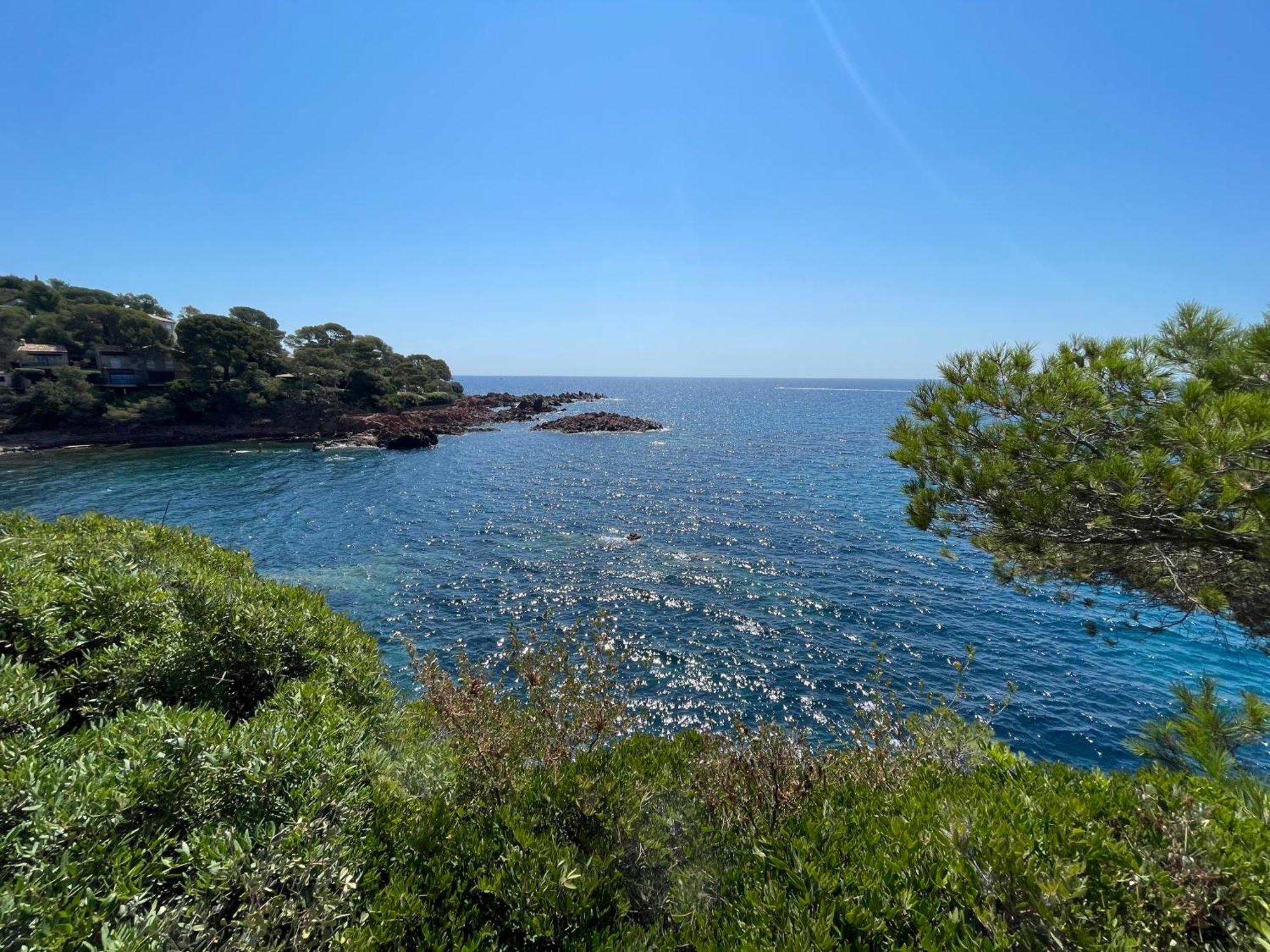 Yacht Studio Galarne Saint-Raphael  Bagian luar foto